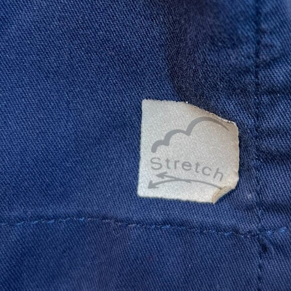 Butter Soft Women's Navy Medium Scrub Top - Picture 3 of 5